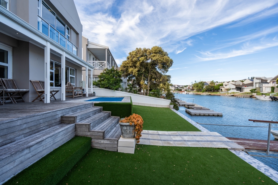 6 Bedroom Property for Sale in Royal Alfred Marina Eastern Cape